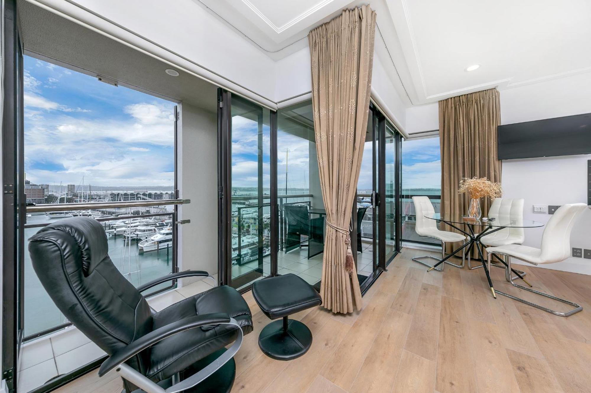 Exquisite Sun Soaked Corner Apartment Окленд Екстер'єр фото